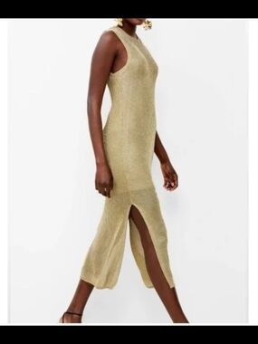 New French Connection 24 Gold Metallic Knit Size XS